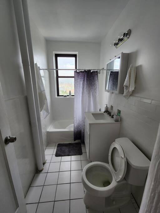 Elegant 2 Bed Gem! Mins From Nyc Lejlighed Union City Eksteriør billede