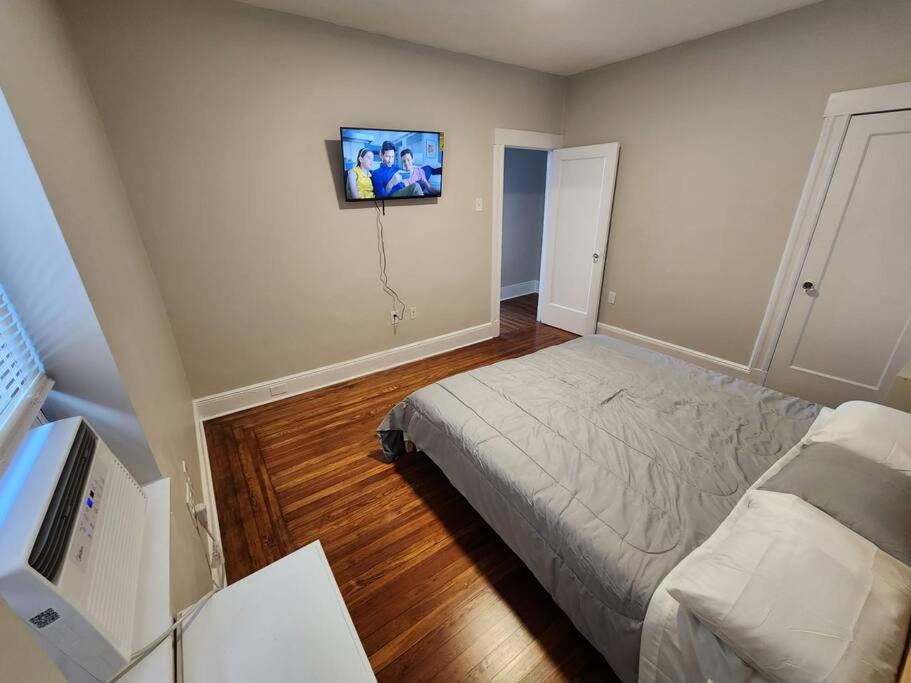 Elegant 2 Bed Gem! Mins From Nyc Lejlighed Union City Eksteriør billede