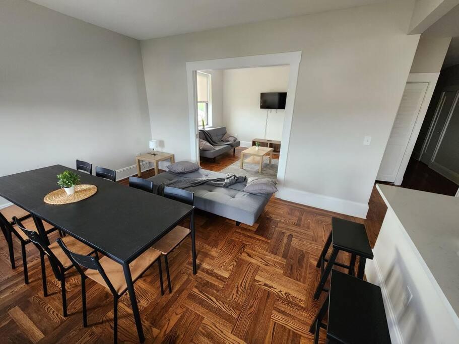 Elegant 2 Bed Gem! Mins From Nyc Lejlighed Union City Eksteriør billede